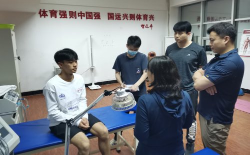 二等奖1人
